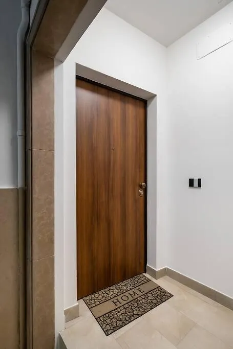 Casa Delle Farfalle Bologna 0*,  Italy